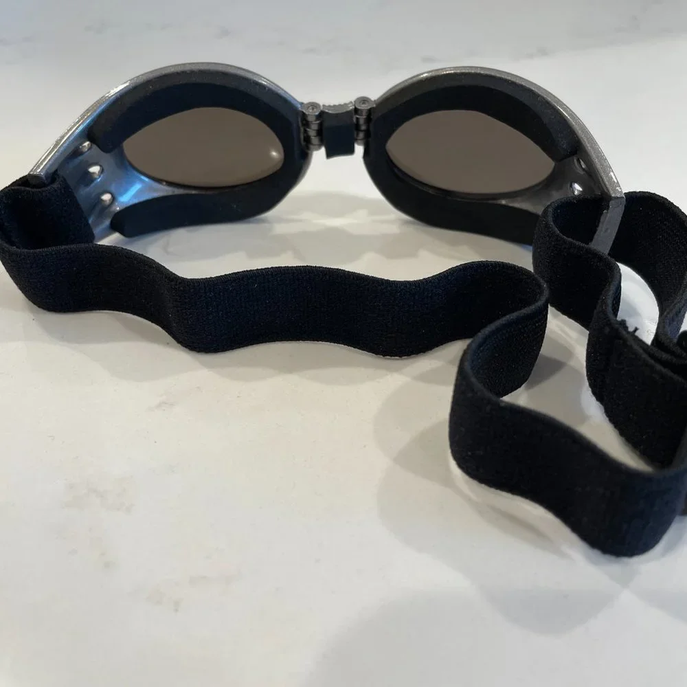Snowboarding & Sledding Goggles UV Protection for Boys & Girls Youth Beginner